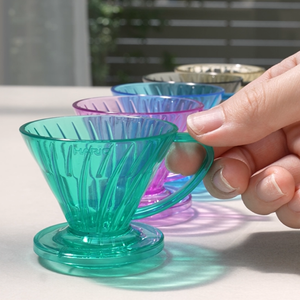 
                  
                    V60テイスティングカップ ブルーアワー
                  
                
