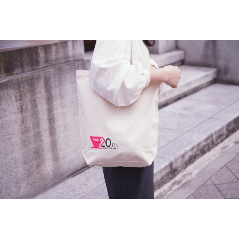 
                  
                    【数量限定】V60ドリッパー20th記念 オリジナルトートバッグ
                  
                