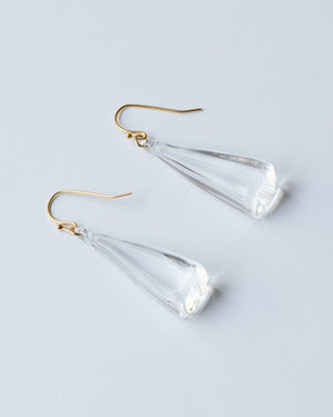 
                  
                    ピアス レン
                  
                