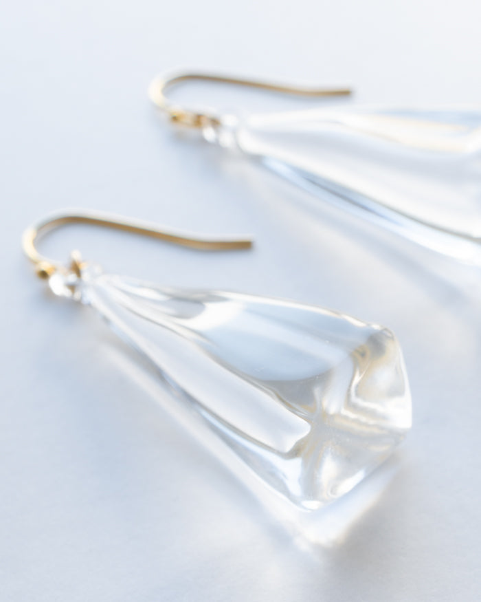 
                  
                    ピアス レン
                  
                