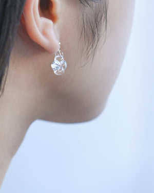 
                  
                    ピアス フローリス K10
                  
                