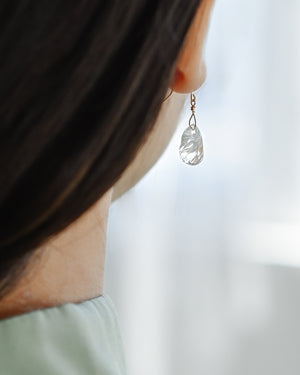 
                  
                    ピアス プリュイ K10
                  
                