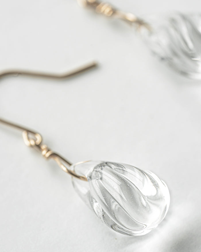 
                  
                    ピアス プリュイ K10
                  
                