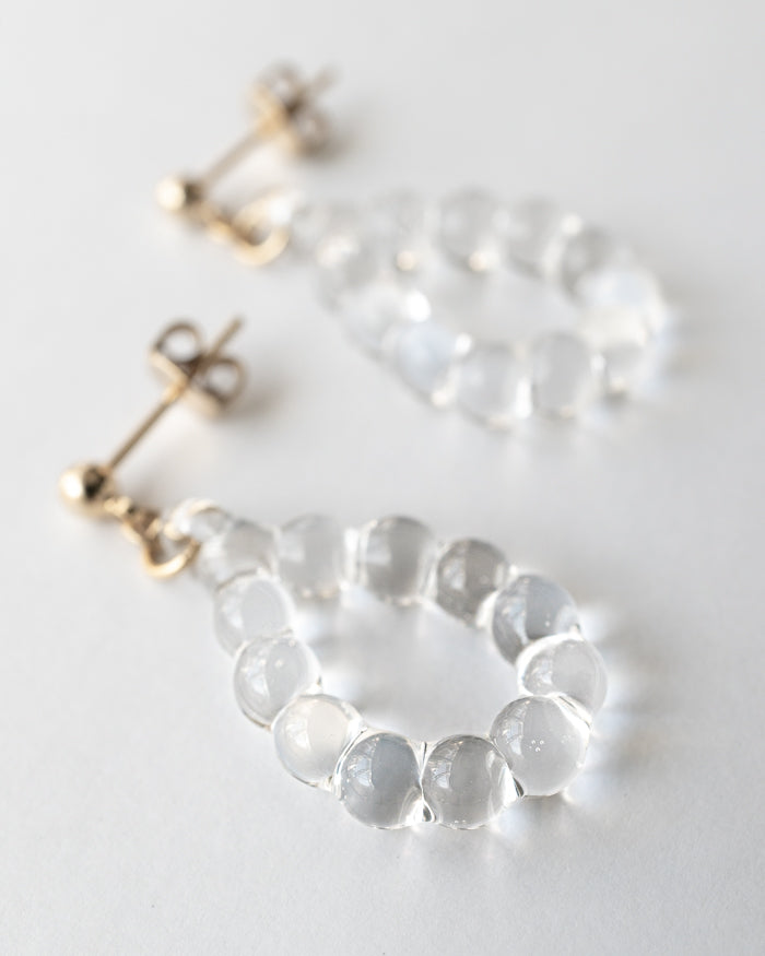 
                  
                    ピアス ティアドロップ
                  
                